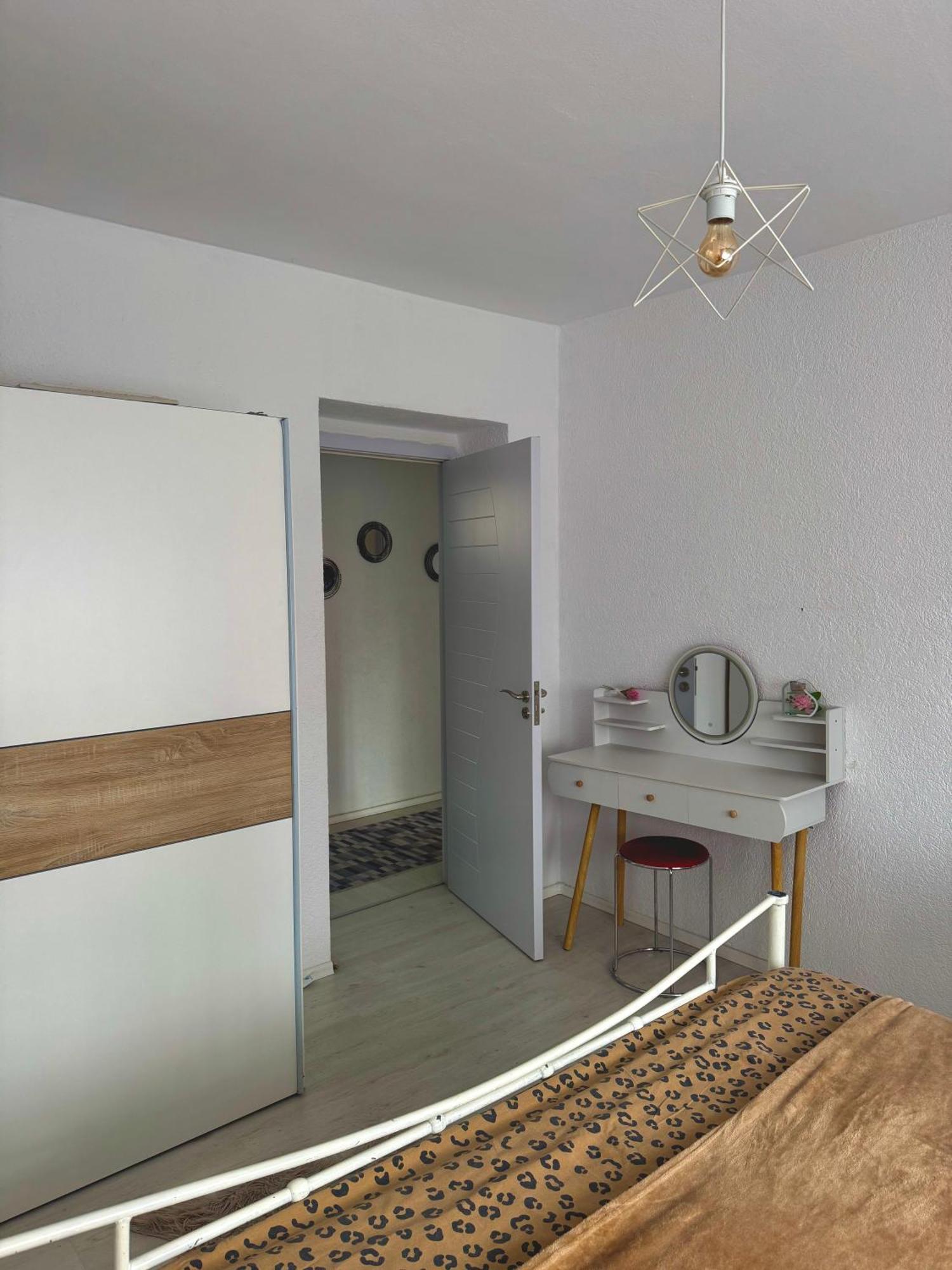Hotspot Apartments - City Center Pristina Buitenkant foto